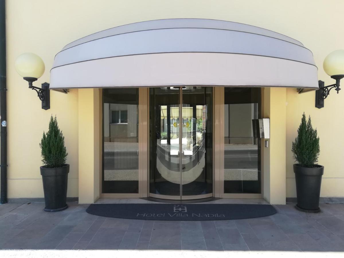 Hotel Villa Nabila Reggiolo Buitenkant foto